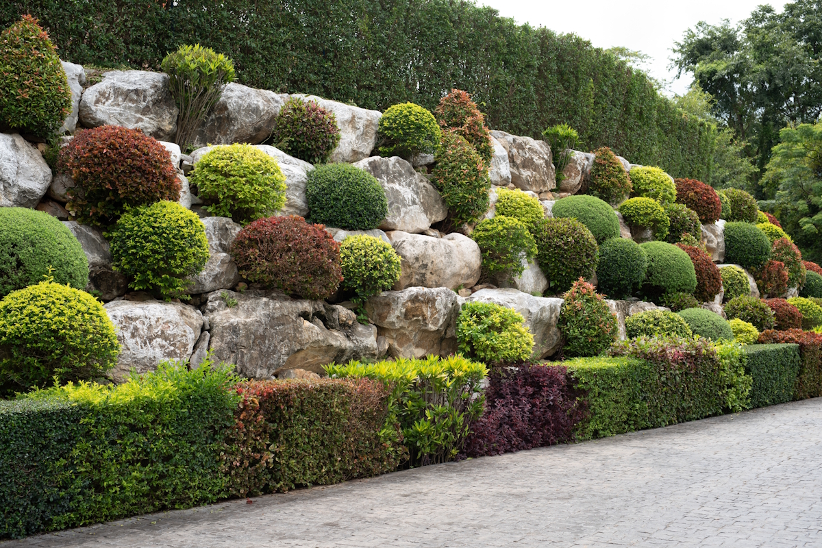 Engineered retaining wall construction in Washtenaw County by The Rock Guys